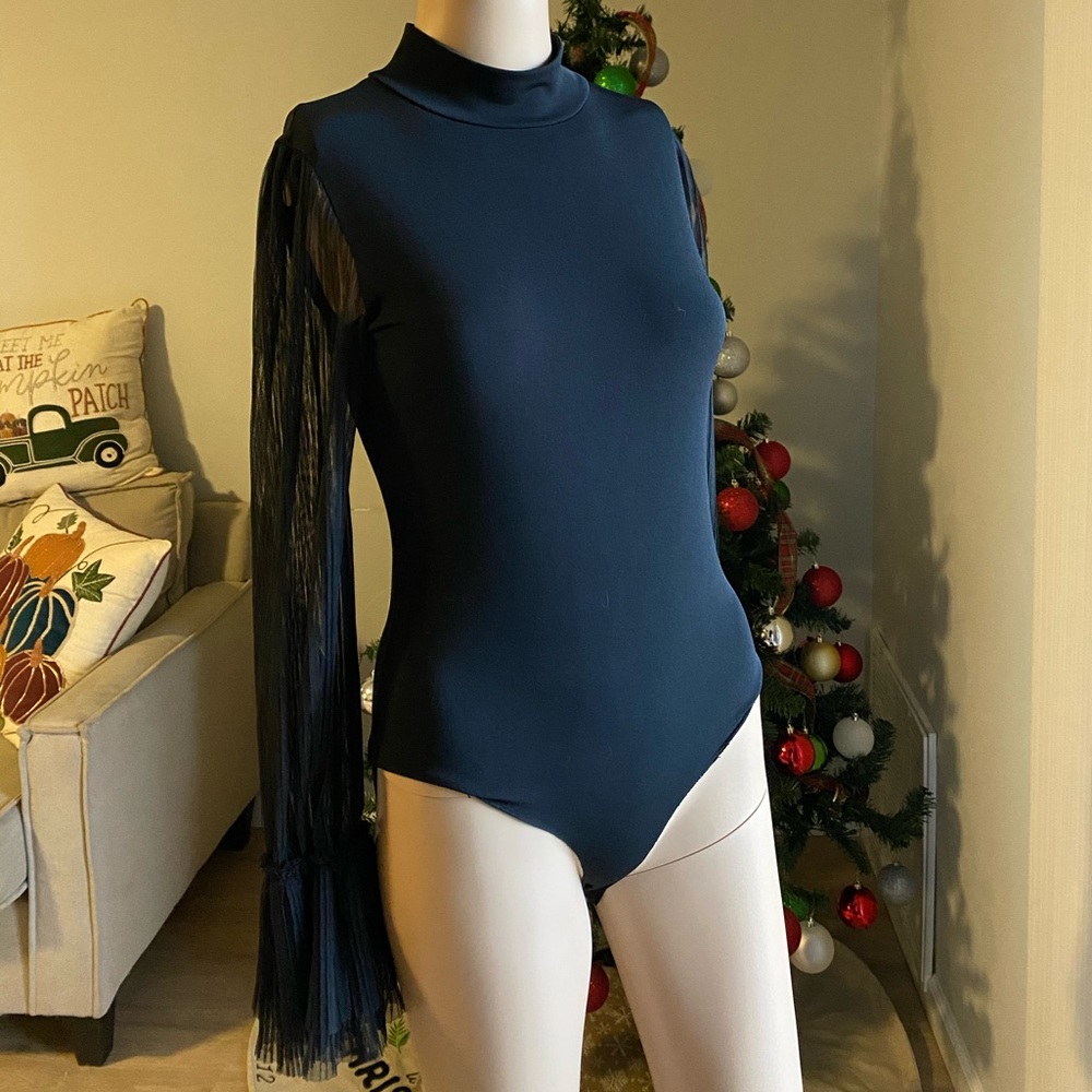 GREAT CONDITION - Black Zara Body Suit - US Size (S) - Tulle Sleeves